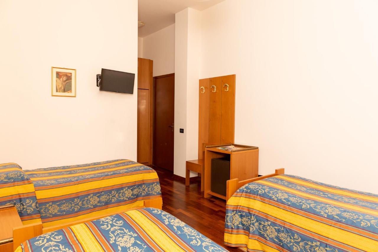 Albergo Sacro Monte Varese Exteriér fotografie