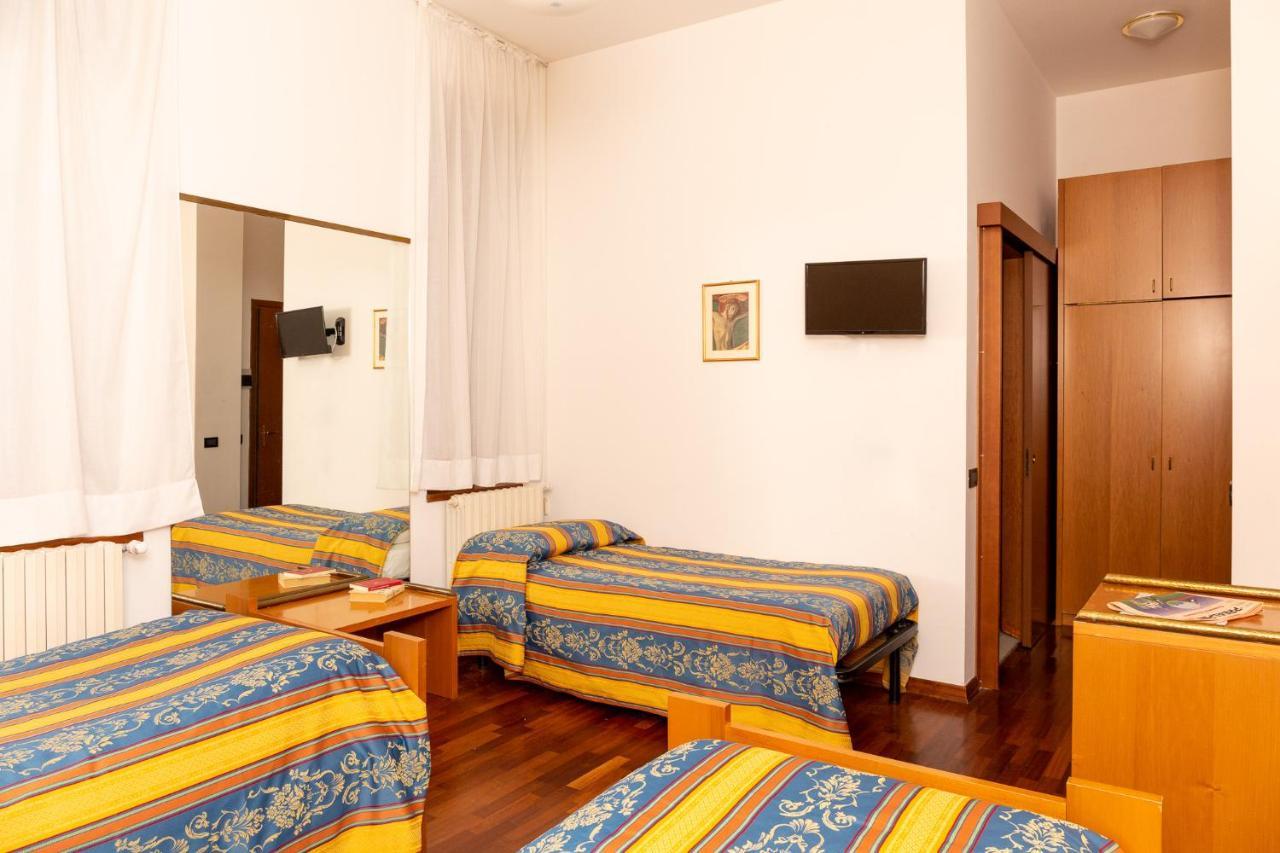 Albergo Sacro Monte Varese Exteriér fotografie